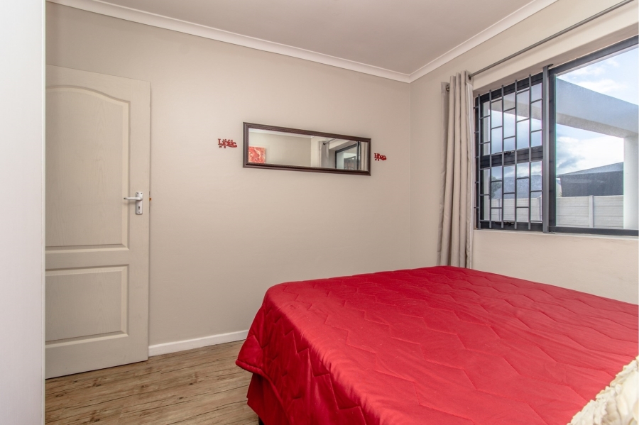 3 Bedroom Property for Sale in Franskraal Western Cape